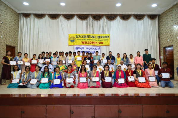 Free Scholarship To Students